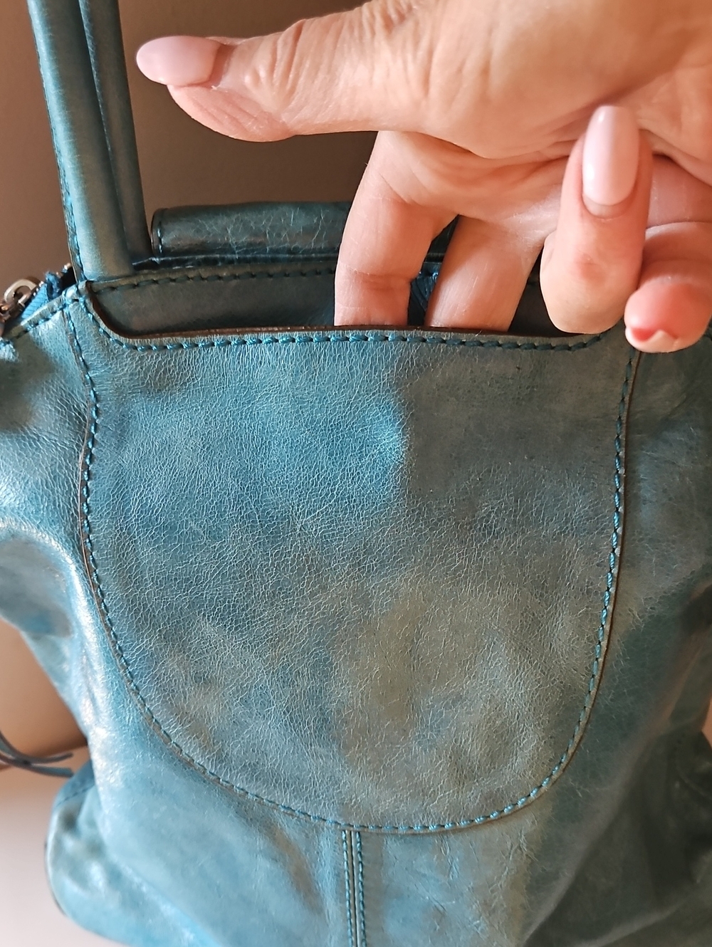 HOBO TEAL VINTAGE LEATHER SATCHEL (New $185) - Picture 5 of 13